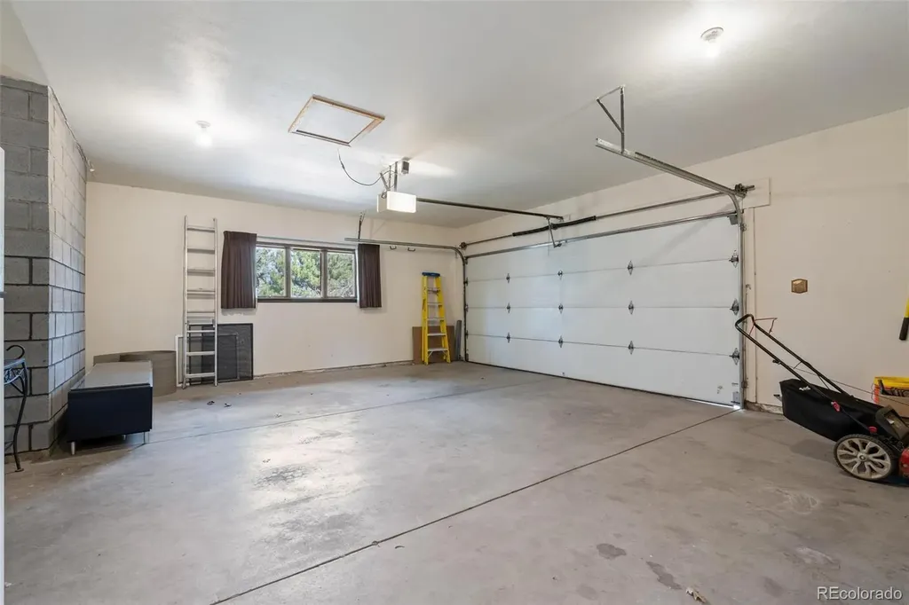 9748 Yukon Court Broomfield CO 80021
