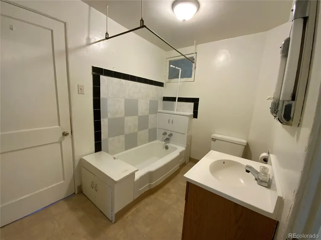 7414 E 12th Avenue Denver CO 80220
