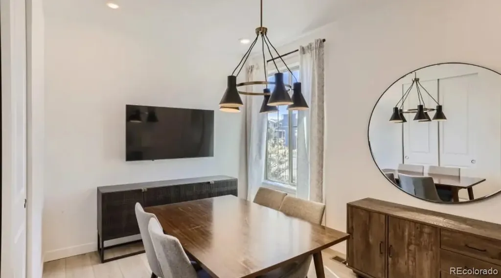 24744 E Kettle Court Aurora CO 80016