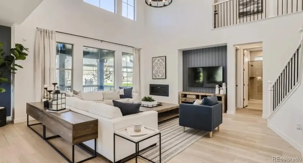 24744 E Kettle Court Aurora CO 80016