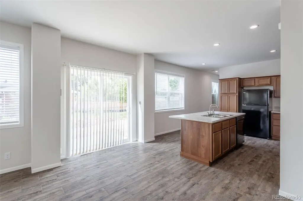 2394 N Emporia Street Aurora CO 80010