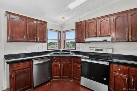 5853 S Quemoy Centennial CO 80015