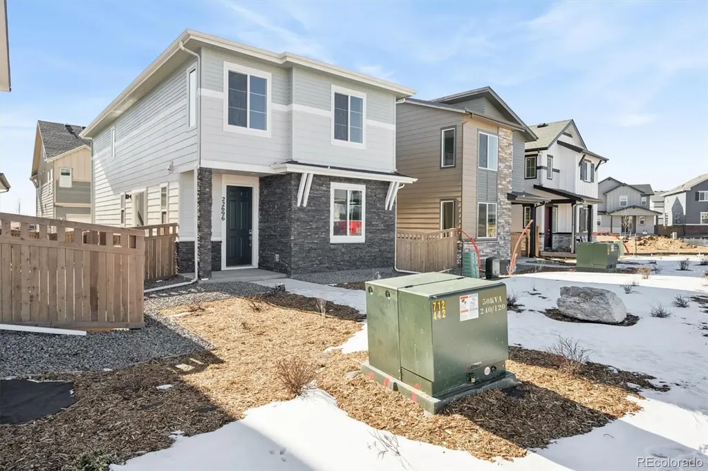 22696 E 47th Place Aurora CO 80019