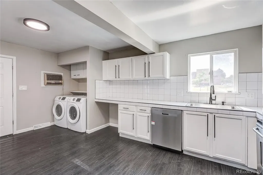 3290 W Virginia Avenue Denver CO 80219