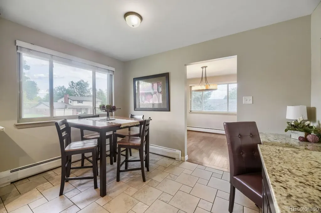 2723 S Fenton Street Denver CO 80227