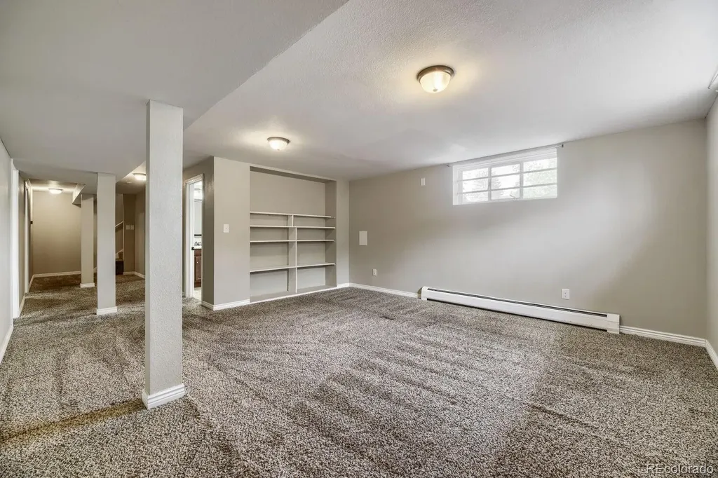2723 S Fenton Street Denver CO 80227