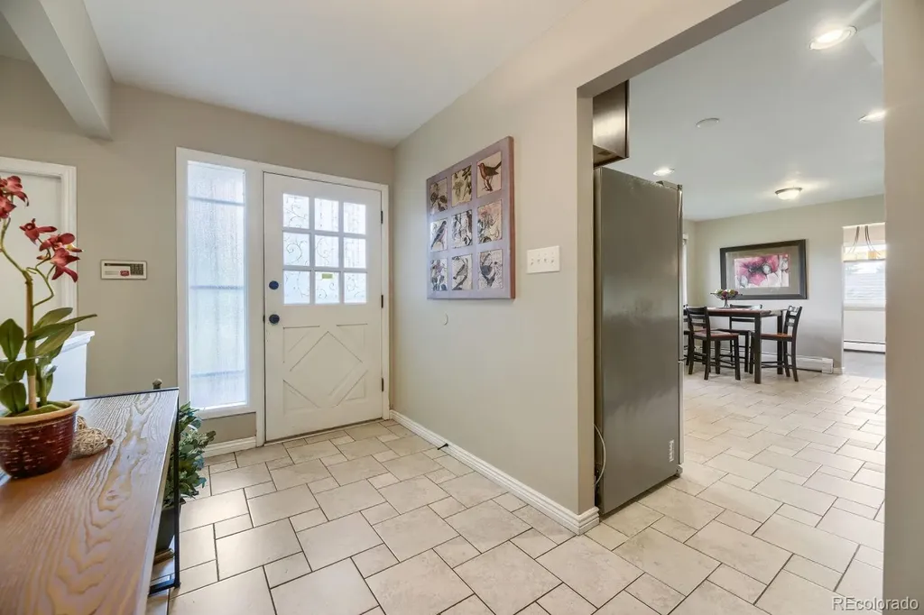 2723 S Fenton Street Denver CO 80227