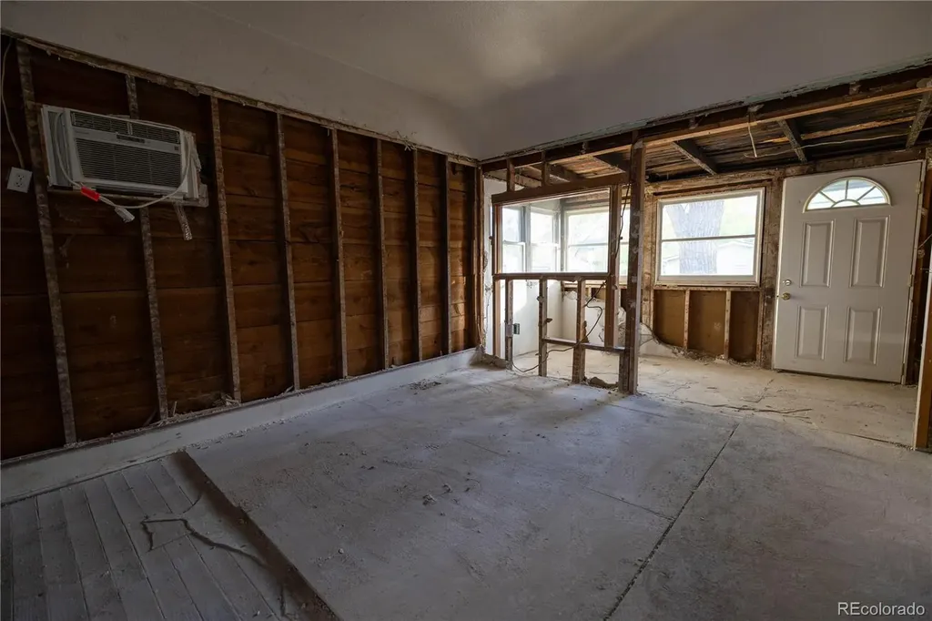 2904 W Platte Avenue Colorado Springs CO 80904