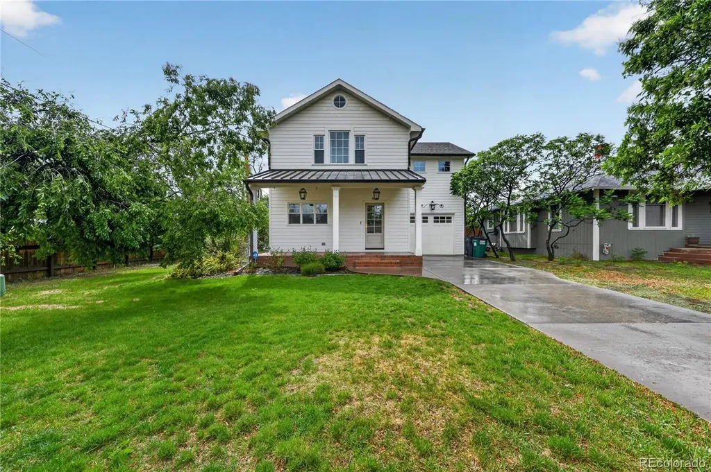 913 7th Street Berthoud CO 80513