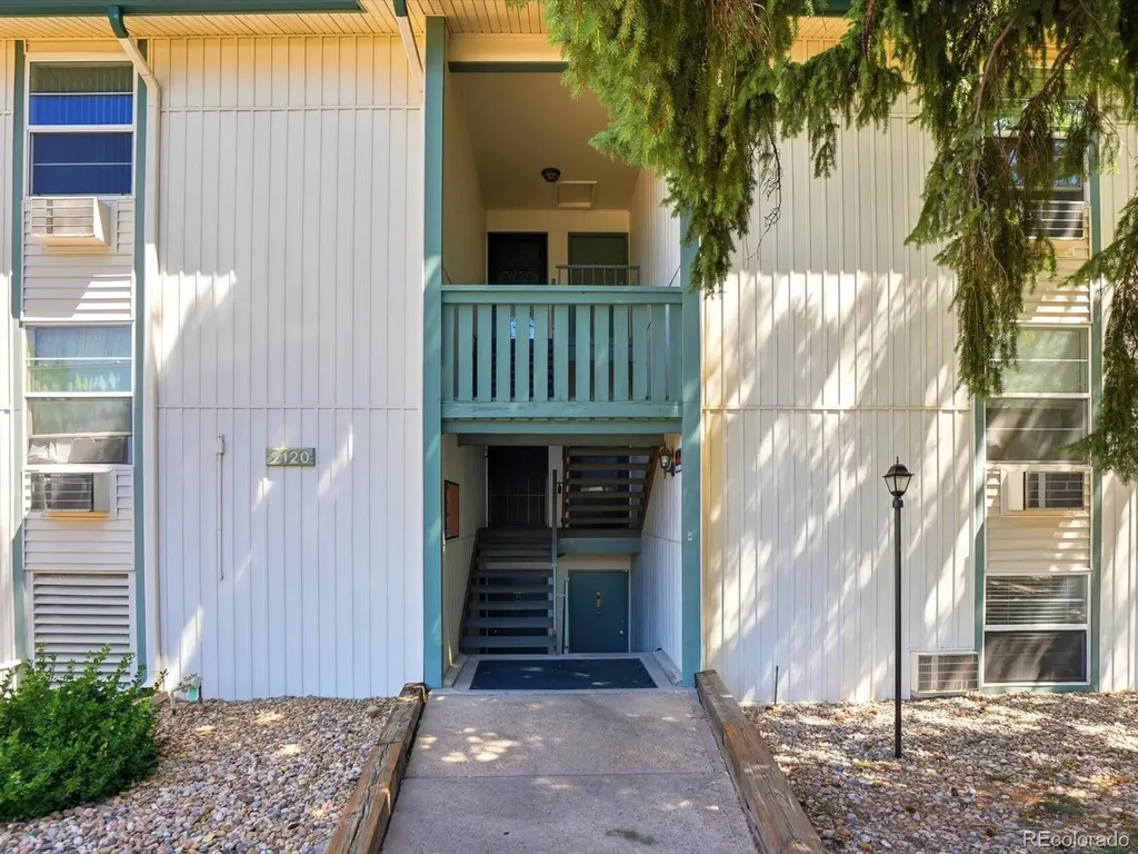 2120 S Vaughn Way Aurora CO 80014