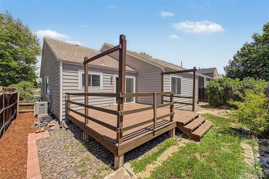 19040 E 22nd Place Aurora CO 80011