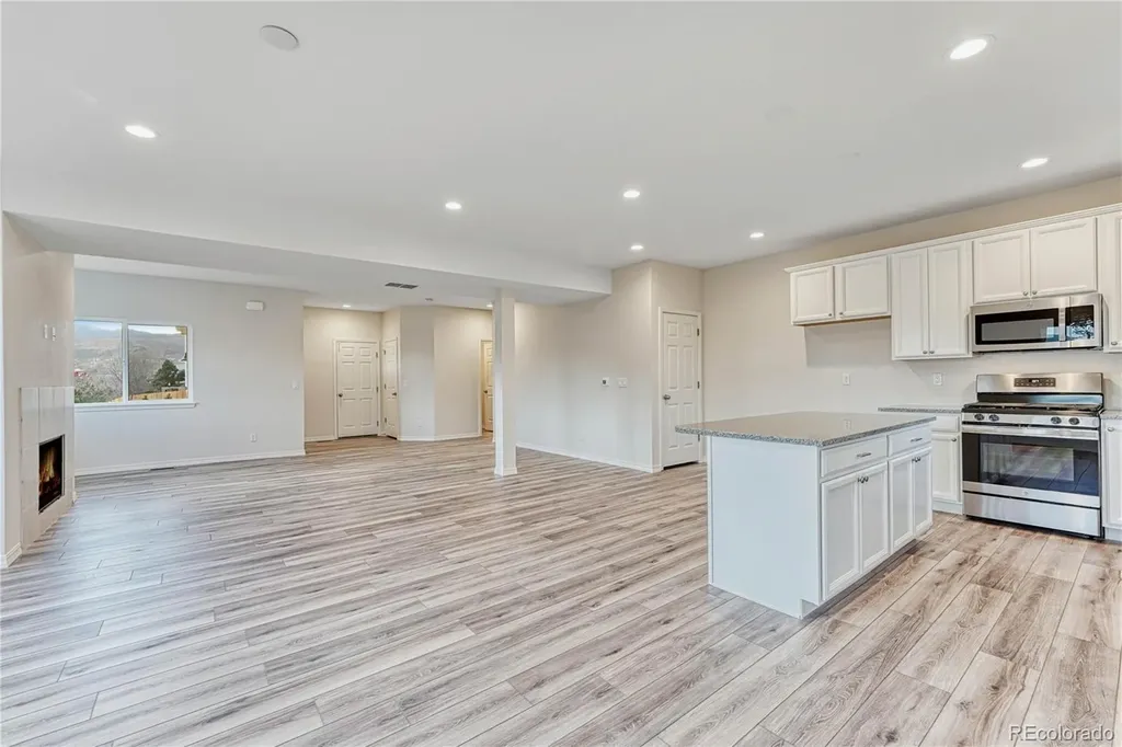 4266 Siferd Boulevard Colorado Springs CO 80917