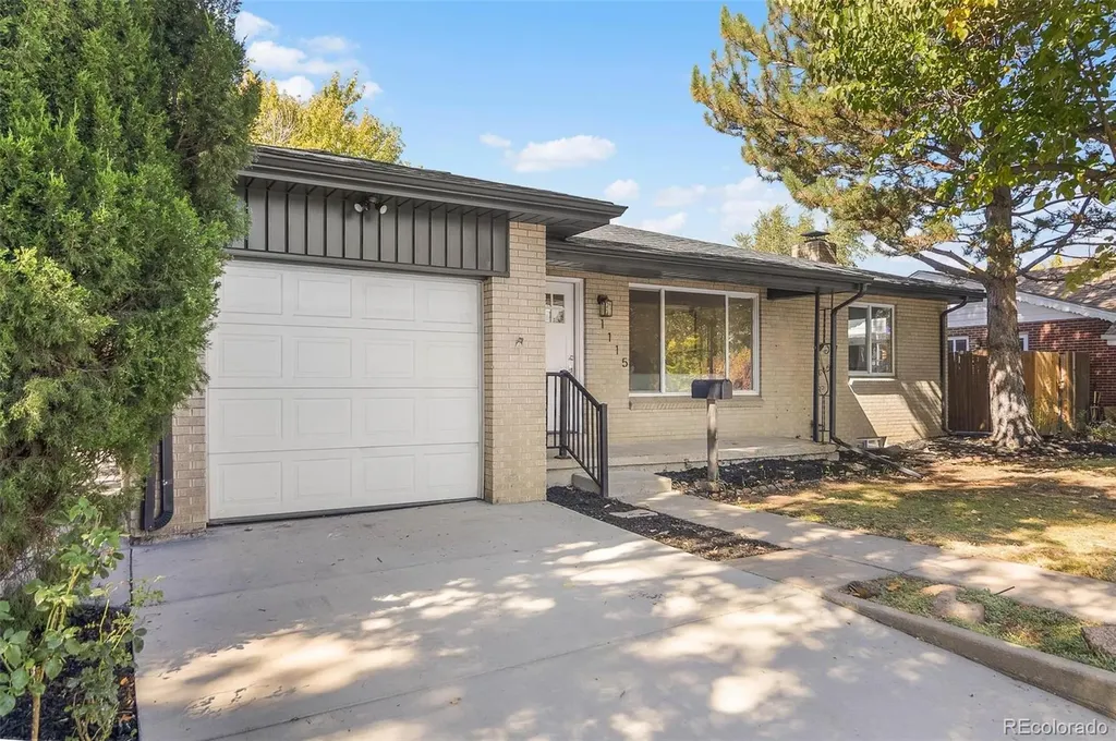 1115 S Harlan Street Lakewood CO 80232