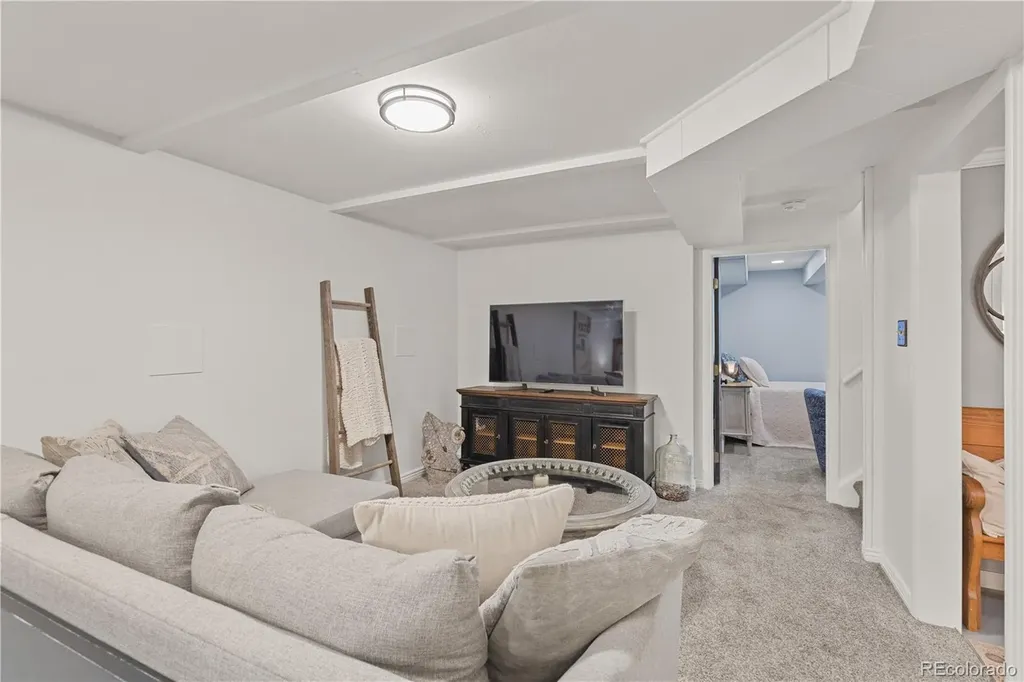 544 W Easter Avenue Littleton CO 80120