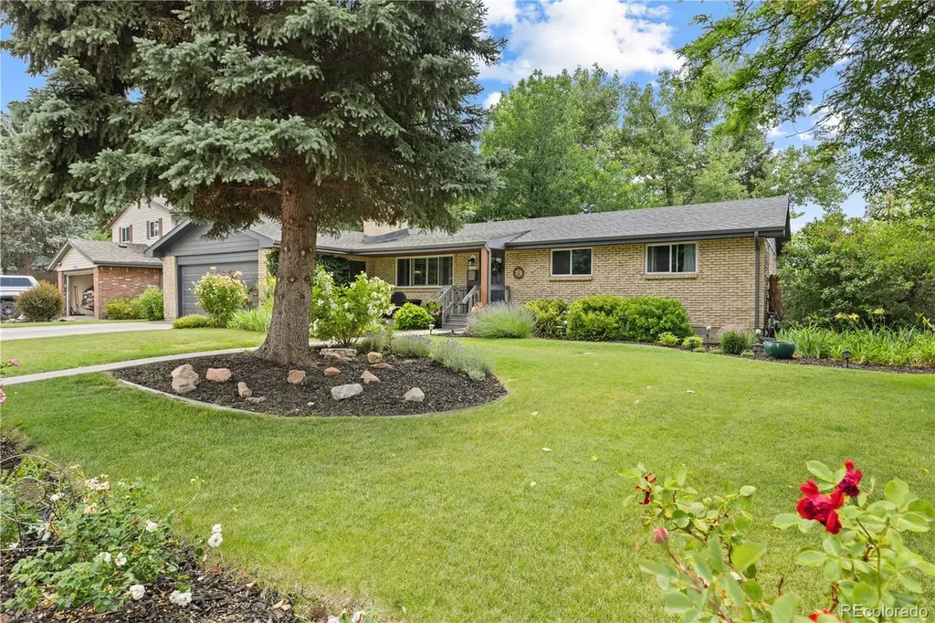 544 W Easter Avenue Littleton CO 80120