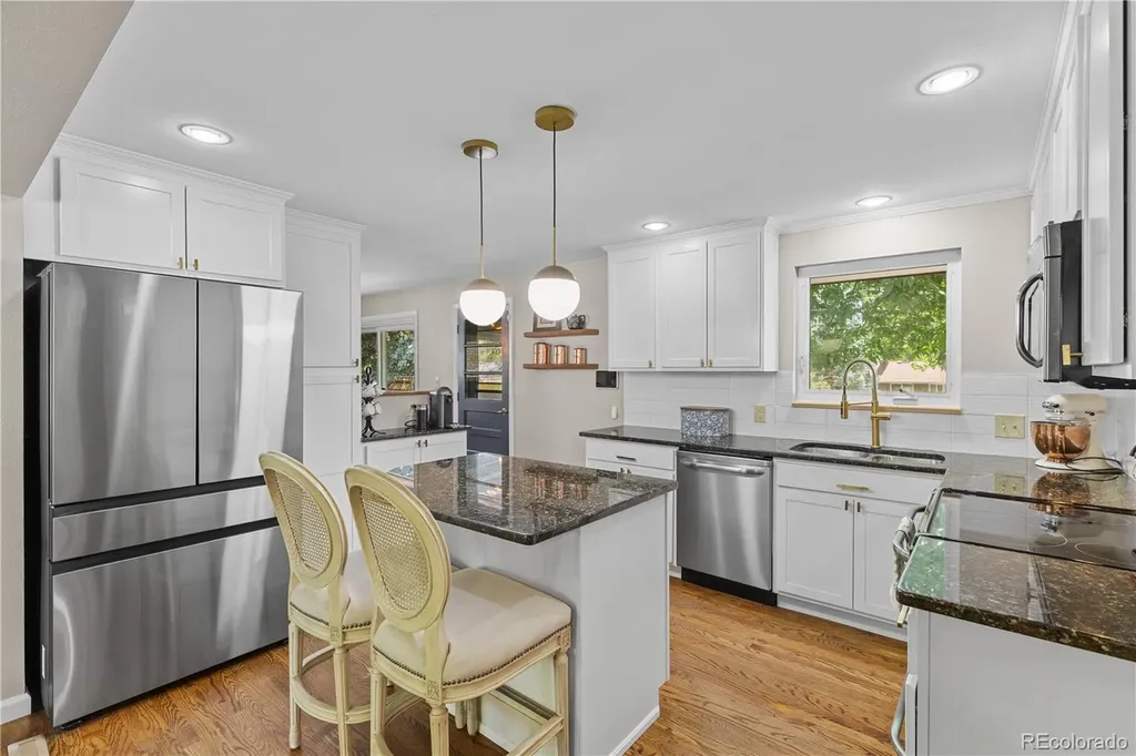 544 W Easter Avenue Littleton CO 80120