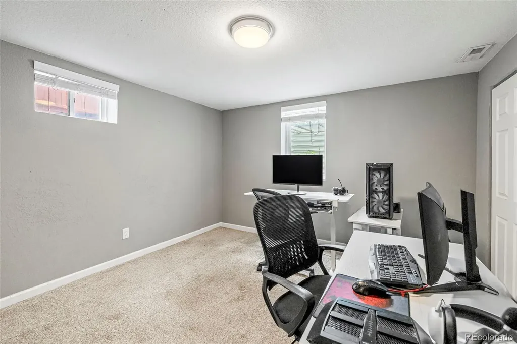 6902 S Lamar Street Littleton CO 80128