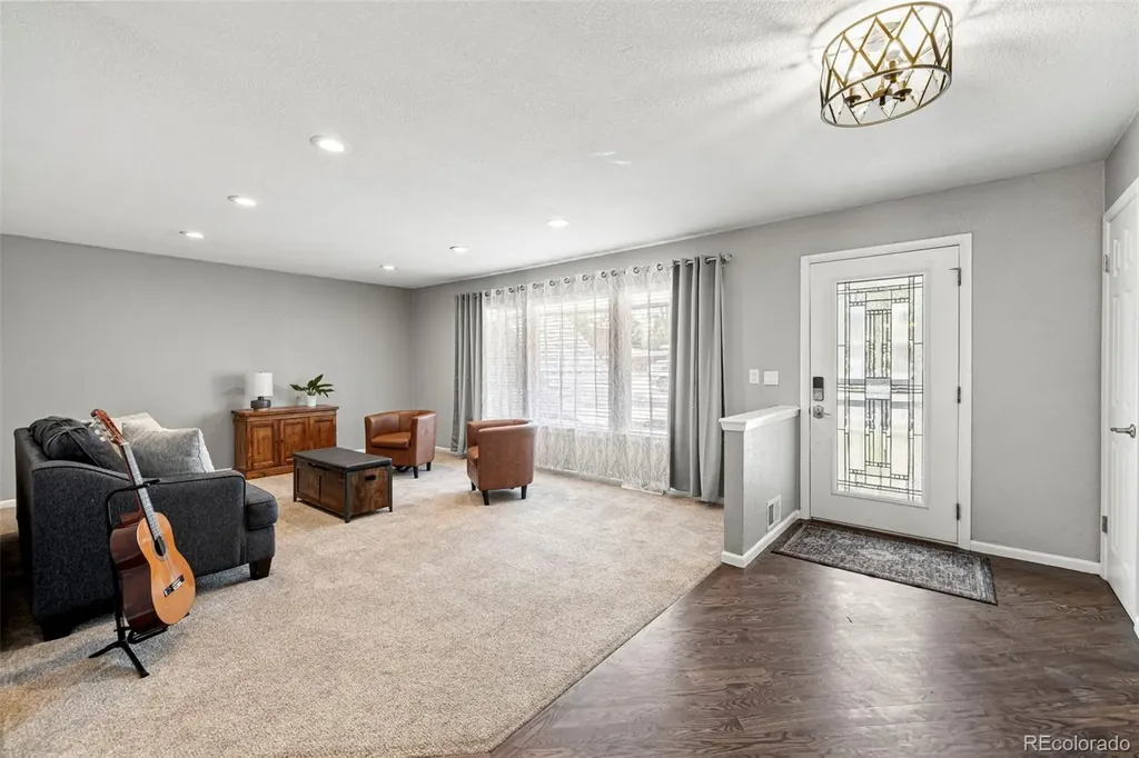 6902 S Lamar Street Littleton CO 80128