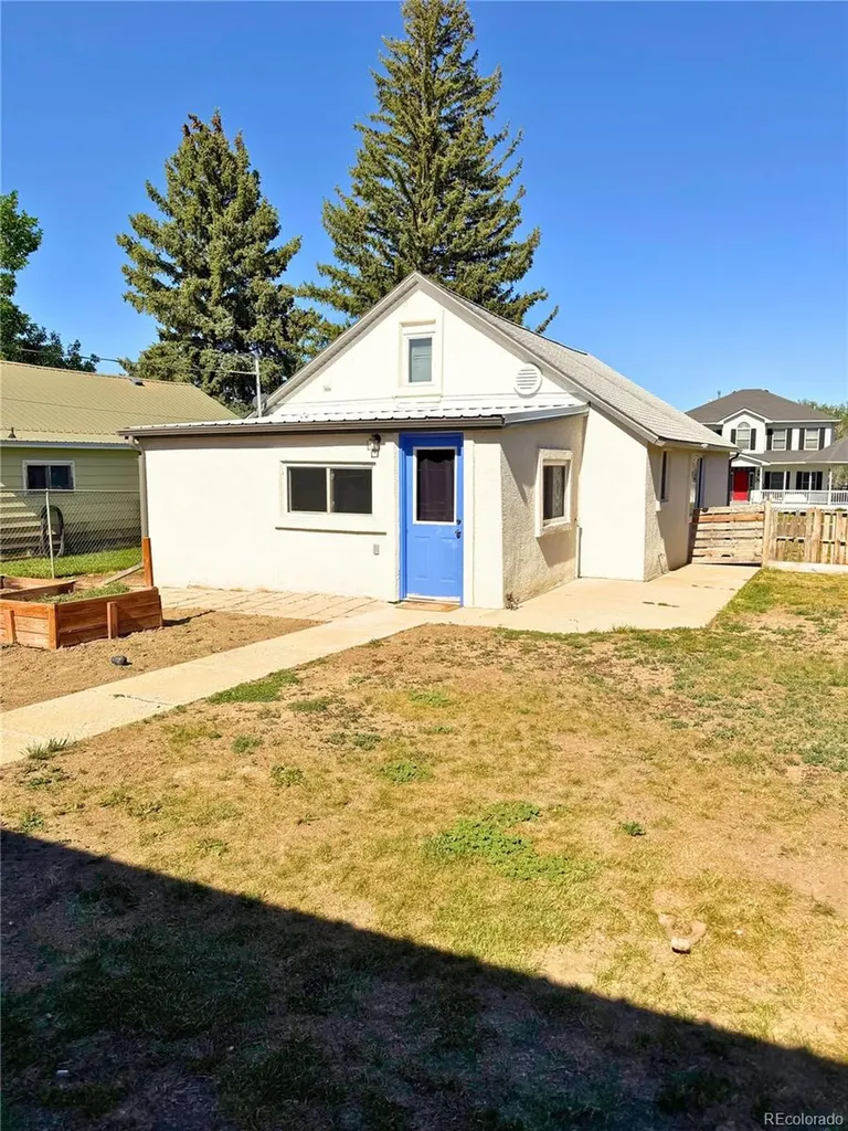 577 H Avenue Limon CO 80828