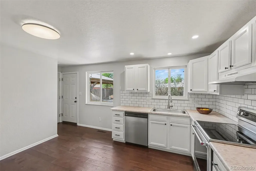 531 Alpine Street Longmont CO 80504