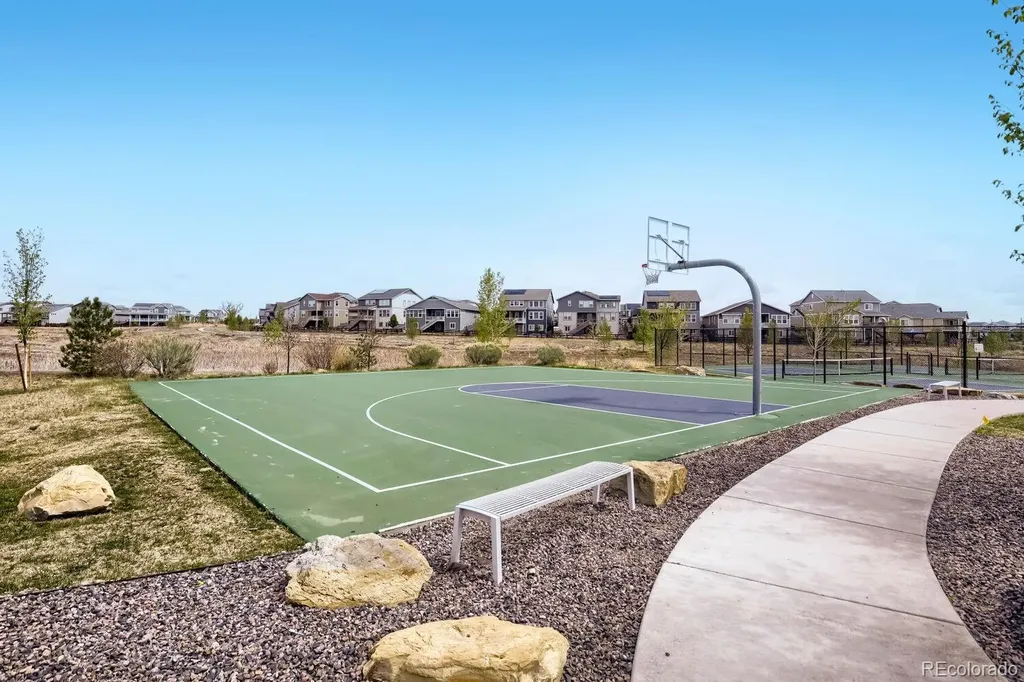 4692 Clear Creek Drive Longmont CO 80504