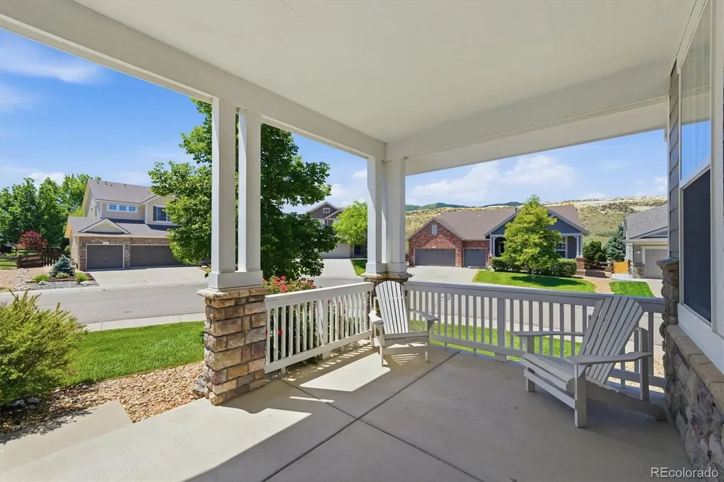 8354 Hackamore Road Littleton CO 80125
