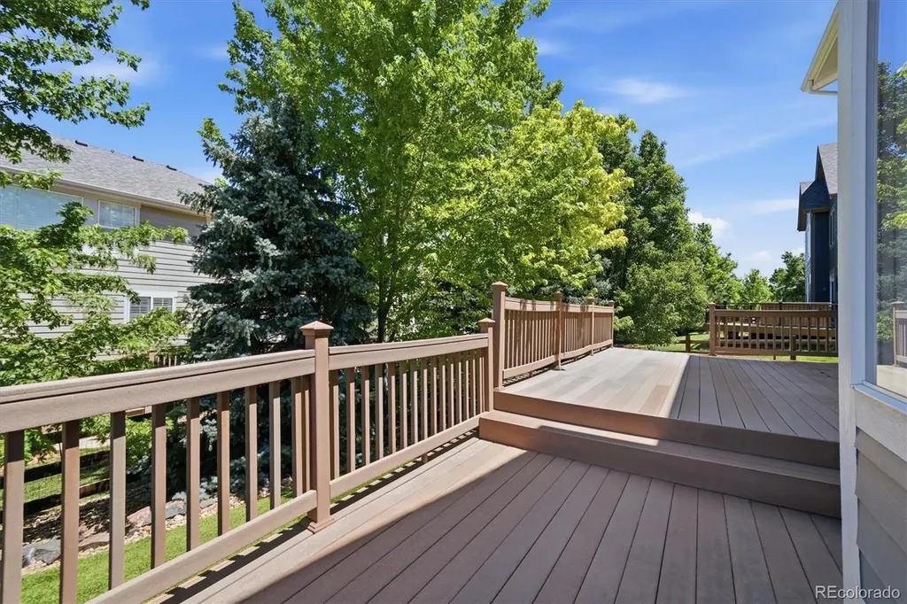 8354 Hackamore Road Littleton CO 80125