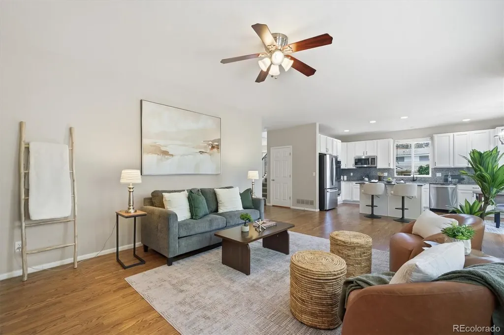8354 Hackamore Road Littleton CO 80125