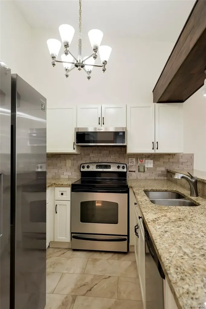 10694 E Asbury Avenue Aurora CO 80014