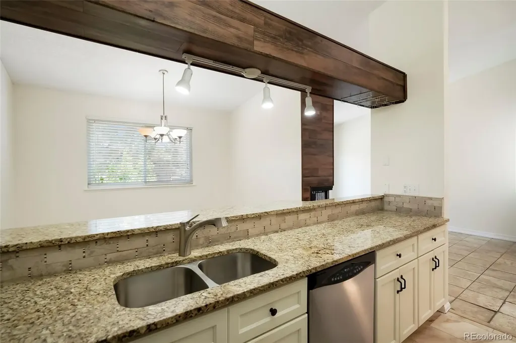 10694 E Asbury Avenue Aurora CO 80014