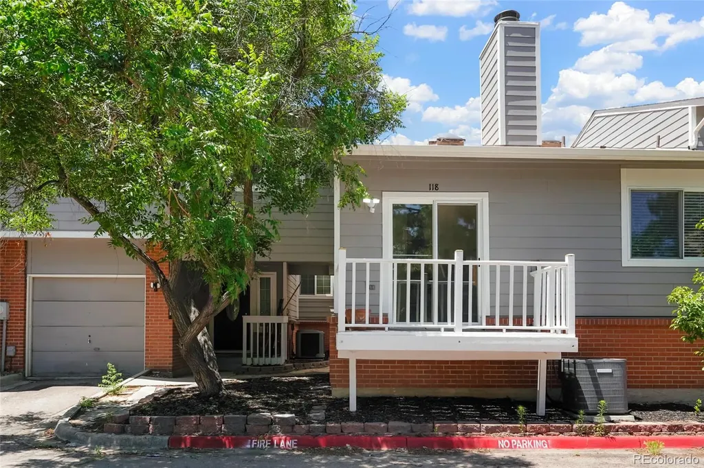 10694 E Asbury Avenue Aurora CO 80014