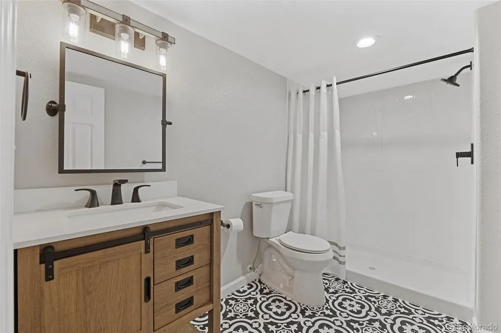 10696 Nucla Street Commerce City CO 80022