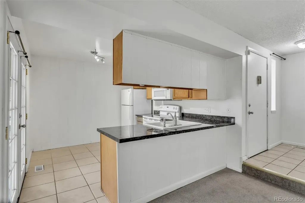 2471 S Xanadu Way Aurora CO 80014