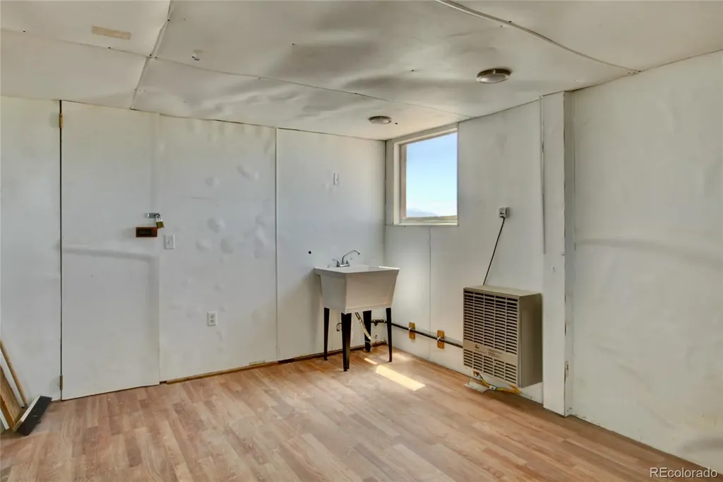 26132 Hammond Avenue Moffat CO 81143