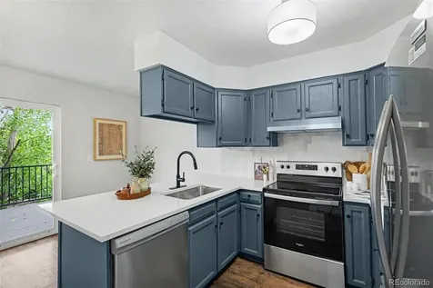 2537 E Nichols Circle Centennial CO 80122