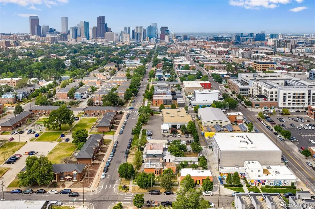 3361 Lawrence Street Denver CO 80205