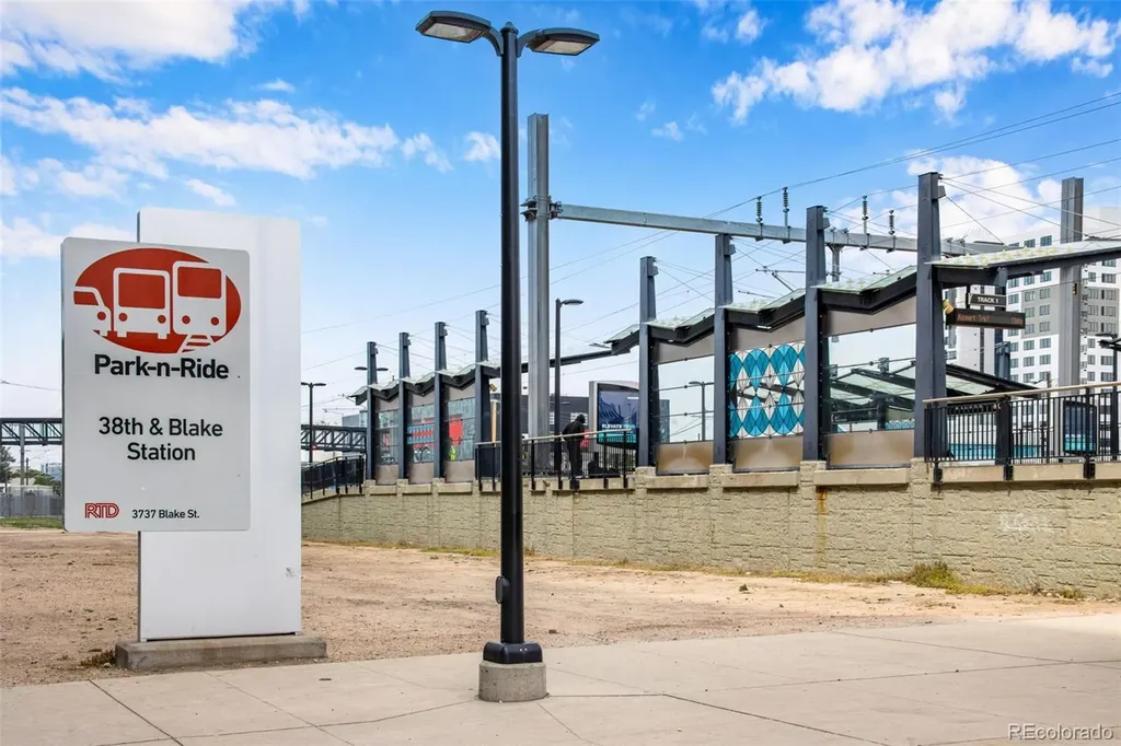 3361 Lawrence Street Denver CO 80205