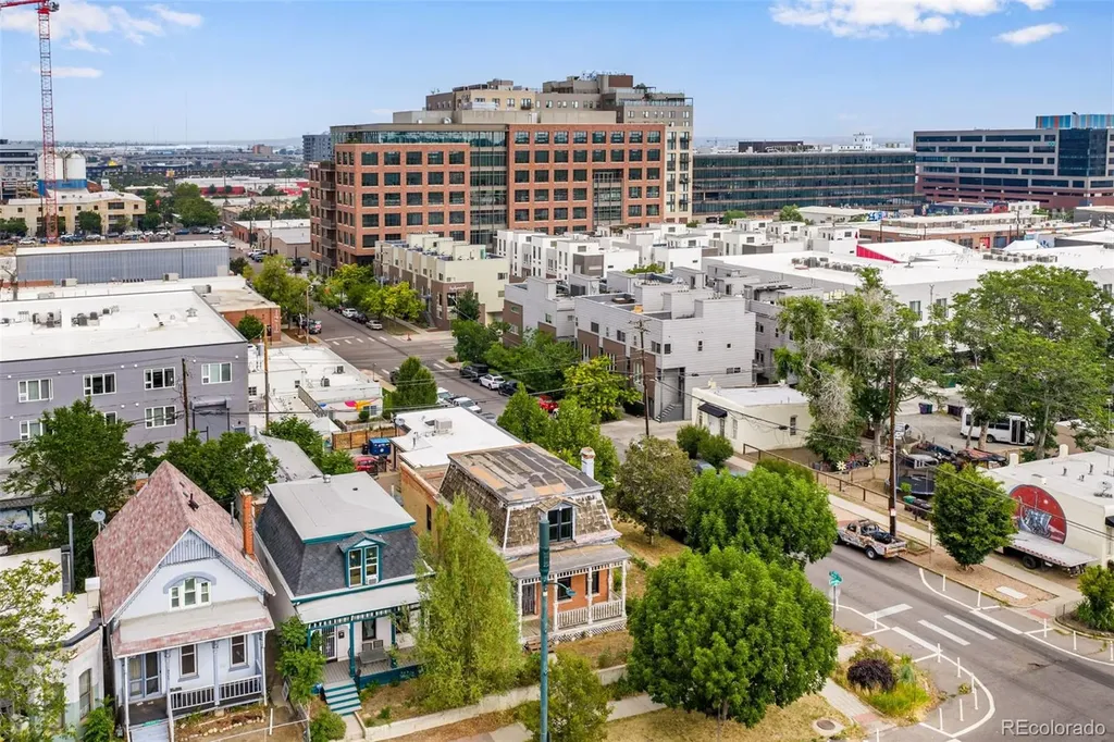 3361 Lawrence Street Denver CO 80205
