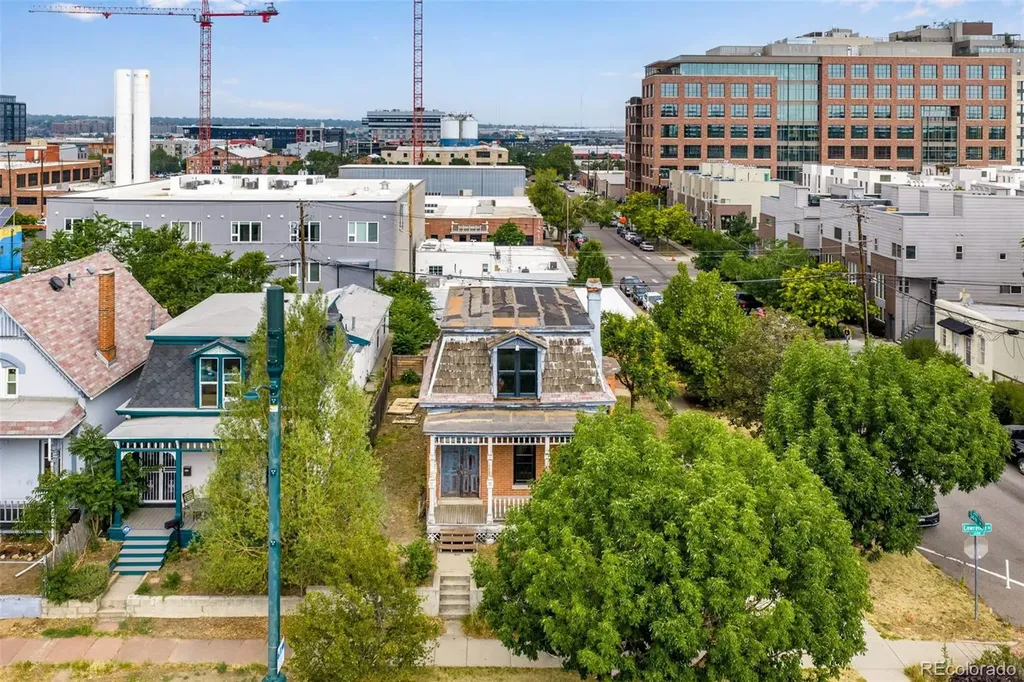 3361 Lawrence Street Denver CO 80205
