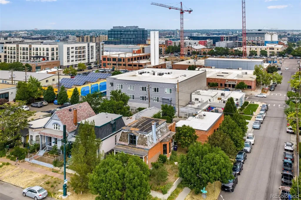 3361 Lawrence Street Denver CO 80205