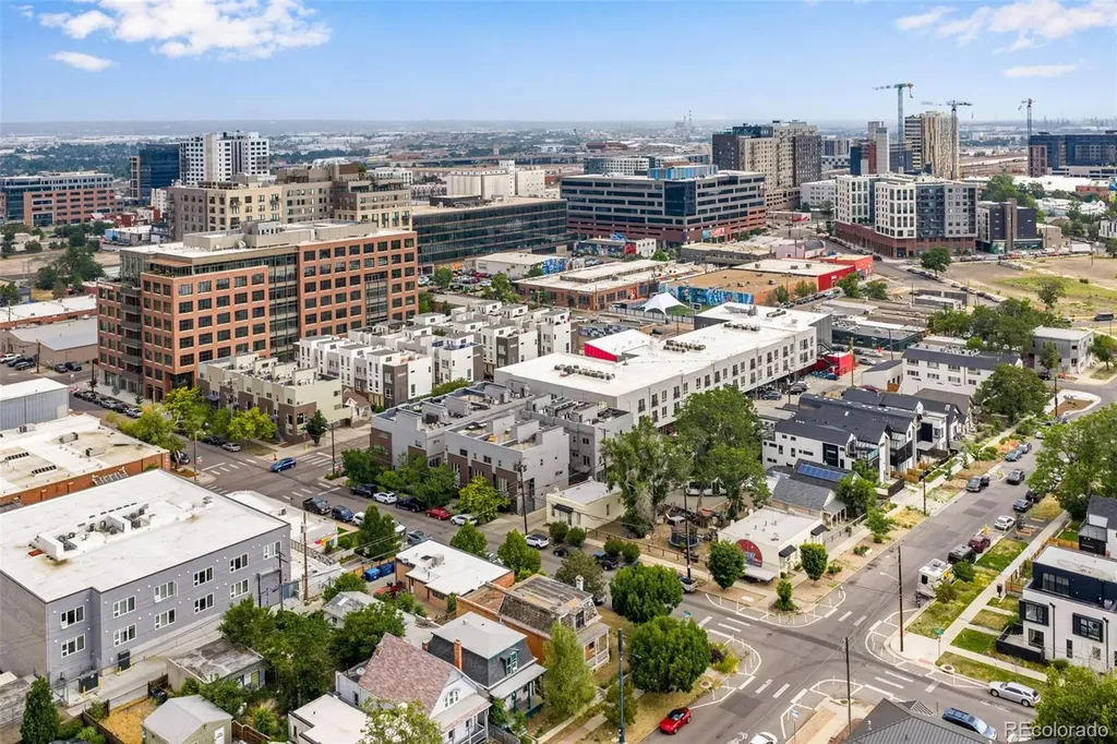 3361 Lawrence Street Denver CO 80205