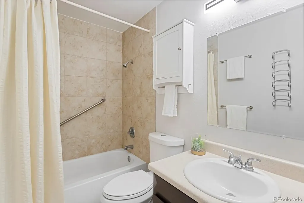9342 W Utah Avenue Lakewood CO 80232
