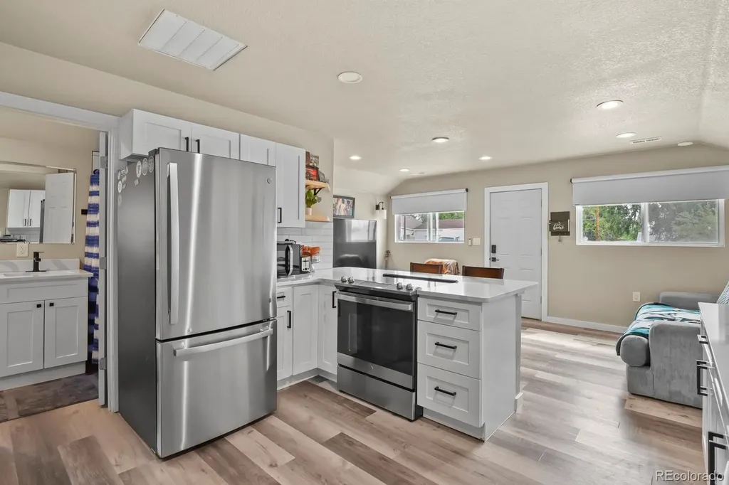 439 S Knox Court Denver CO 80219