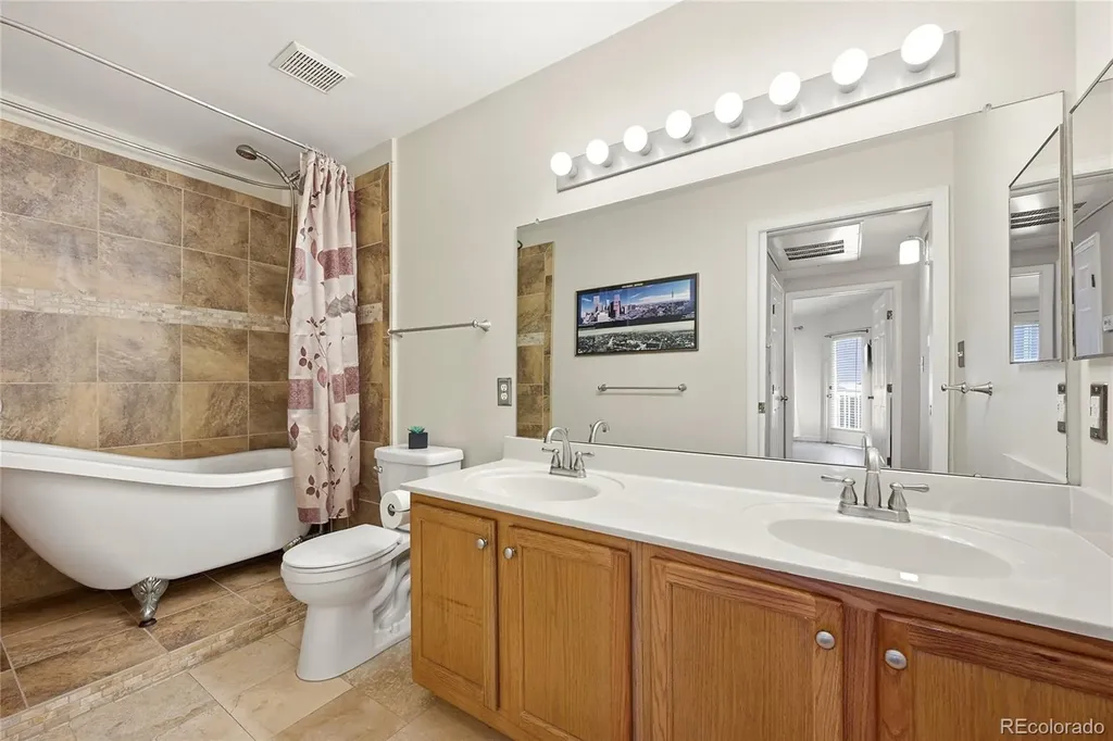 8449 Little Rock Way Littleton CO 80126