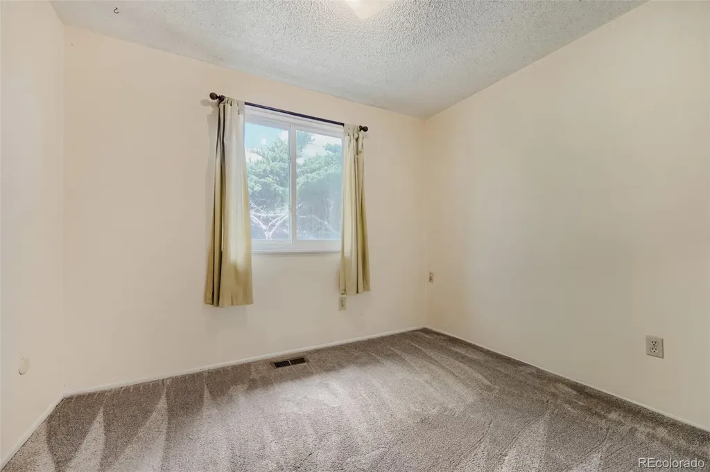 3166 S Idalia Street Aurora CO 80013