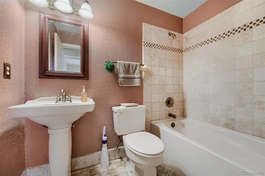 3166 S Idalia Street Aurora CO 80013