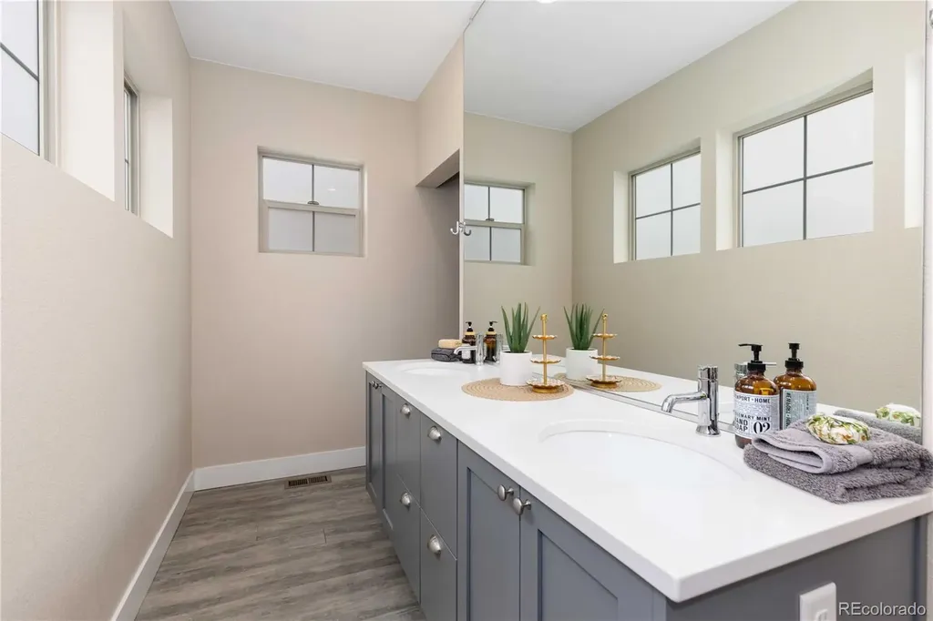 15513 W Vassar Avenue Lakewood CO 80228
