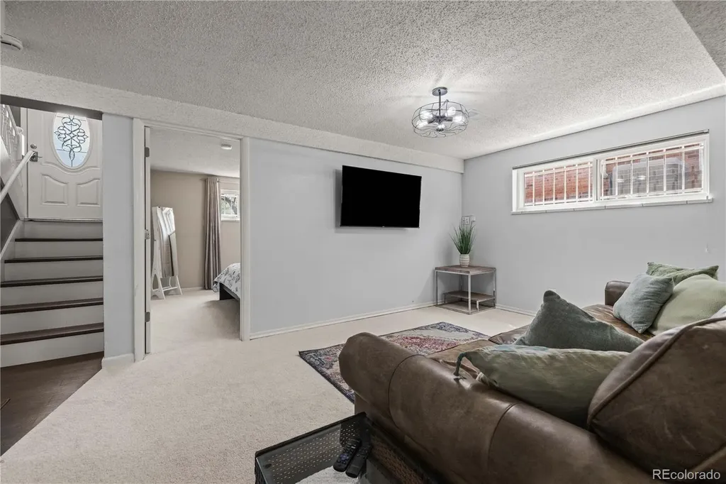 2951 S Downing Street Englewood CO 80113