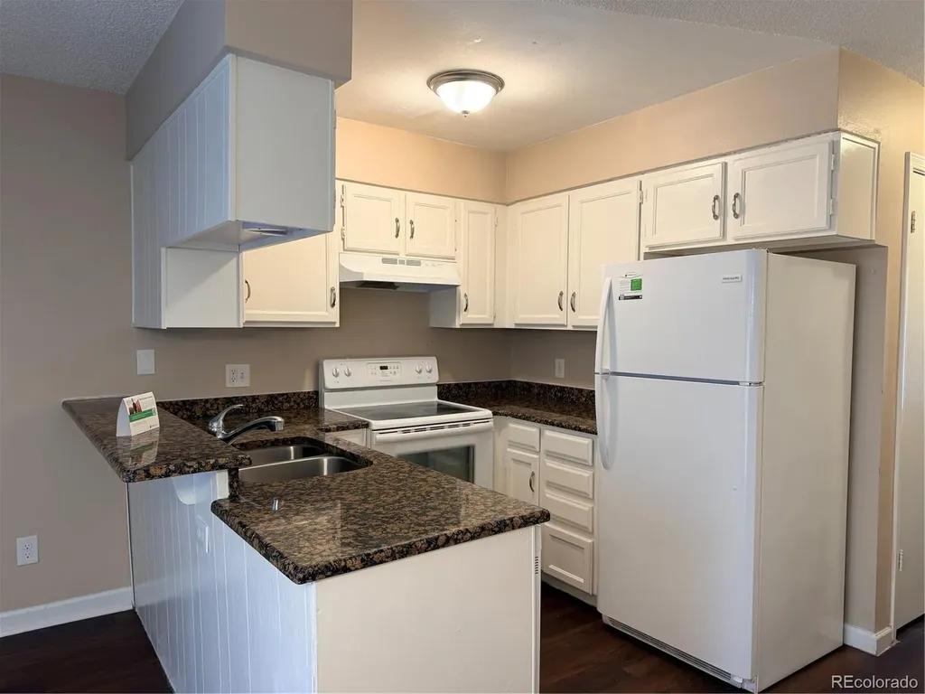 1731 S Blackhawk Way Aurora CO 80012