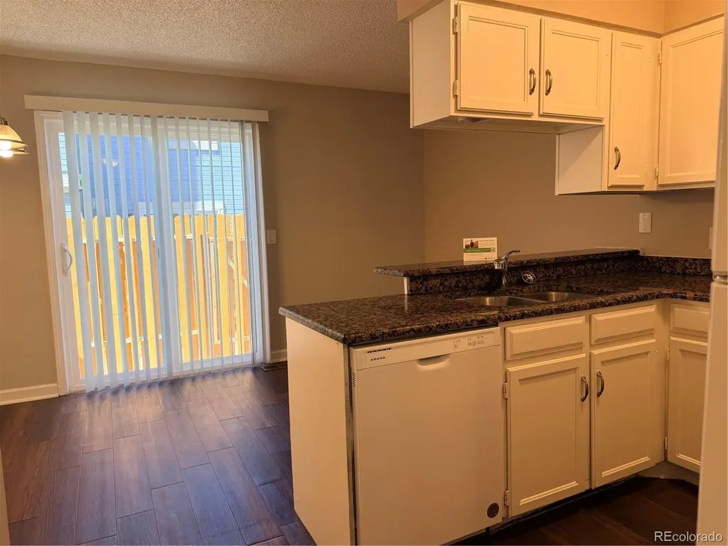 1731 S Blackhawk Way Aurora CO 80012